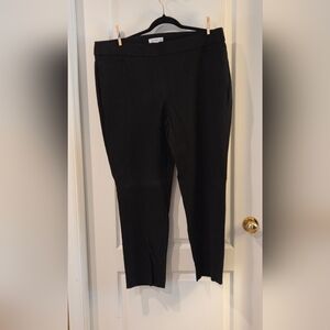 Liz Claiborne Black Ankle Pants
